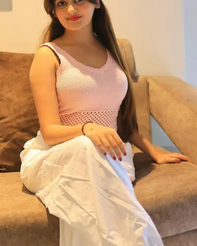 Mahoor Call Girls Service